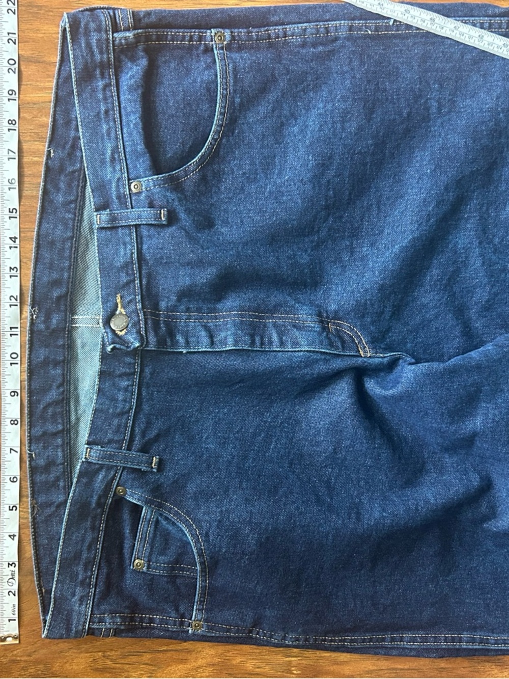 Wrangler Men's Relaxed Fit Dark Blue Denim Jeans - Picture 9 of 11